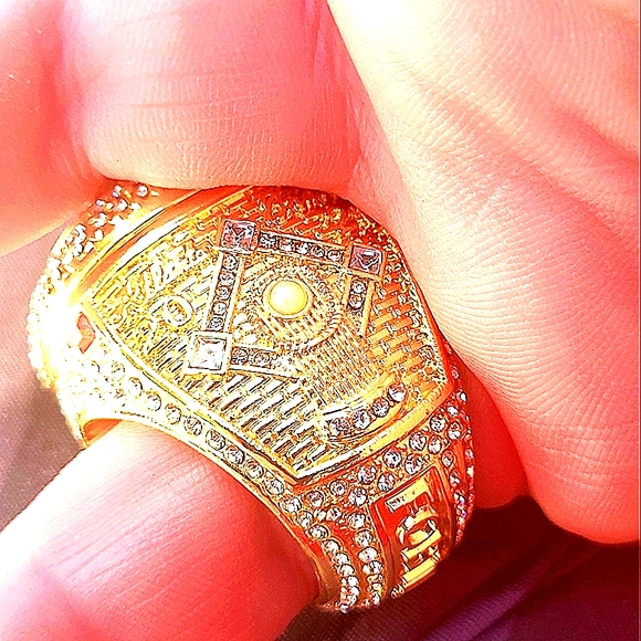 Meet your Posher, Tyler - Picture 15 of 15